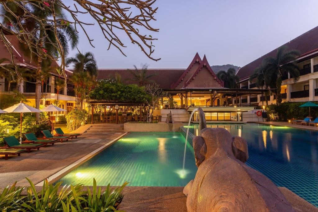 Deevana Patong Resort & Spa:泳池