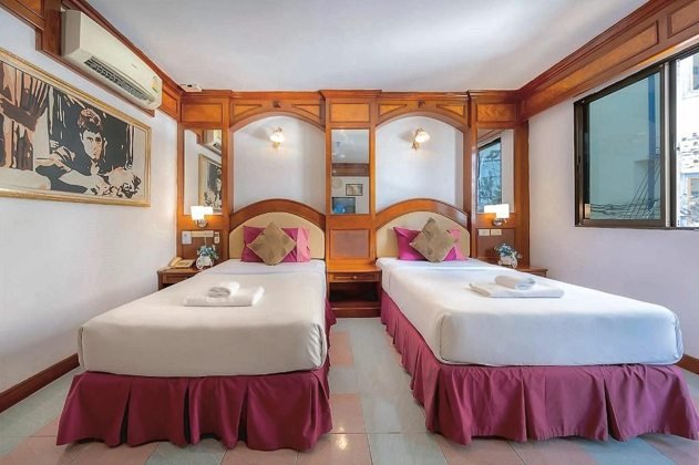 Lamai Hotel：豪华双床房床铺