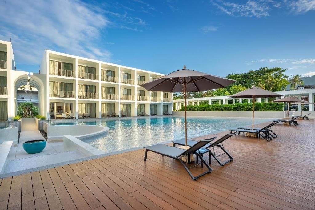 Patong Beach Hotel by See2Sea：泳池